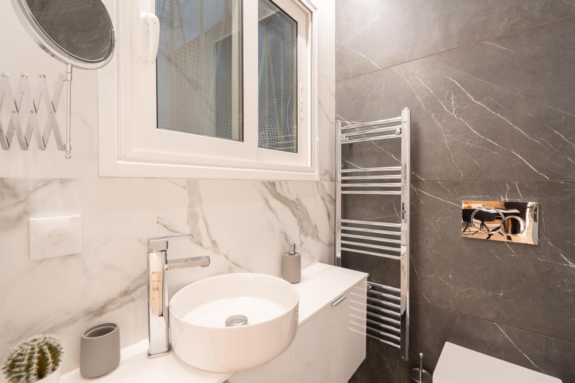 Exclusive And Deluxe Apartment In Athens City Екстер'єр фото